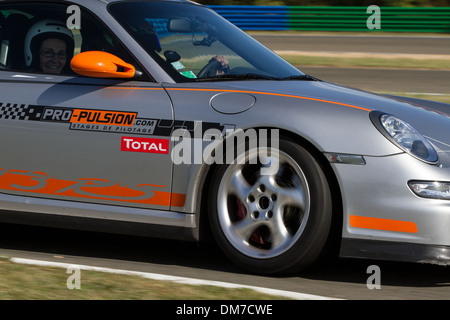 PORSCHE 997 GT3 AUF DER STRECKE, PRO'PULSION, FAHREN AUF EINER RENNSTRECKE, DREUX, EURE-ET-LOIR (28), FRANKREICH-KURSE Stockfoto