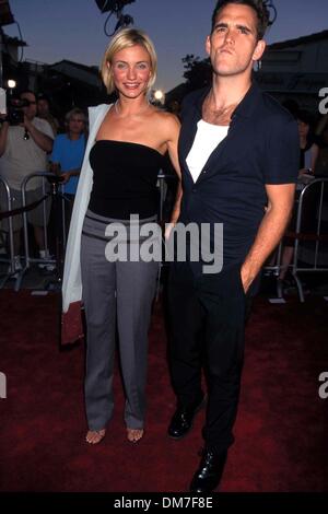 9. Juli 1998 - K12803LR. ES GIBT ETWAS ÜBER MARY PREMIERE LOS ANGELES CA 07-09-1998.CAMERON DIAZ UND MATT DILLON. LISA ROSE-PHOTOS(Credit Image: © Globe Photos/ZUMAPRESS.com) Stockfoto