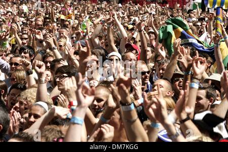 23. Juni 1941 - Vereinigtes London, Vereinigtes Königreich - LIVE EARTH Konzert, WEMBLEY STADIUM, LONDON, Königreich-07-07-2007.PHOT von MARK CHILTON - - 2007.ATMOSPHERE. K53738 (Kredit-Bild: © Globe Photos/ZUMAPRESS.com) Stockfoto