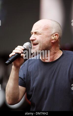 23. Juni 1941 - Vereinigtes London, Vereinigtes Königreich - LIVE EARTH Konzert, WEMBLEY STADIUM, LONDON, Königreich-07-07-2007.PHOT von MARK CHILTON - - 2007.GENESIS-PHIL COLLINS. K53738 (Kredit-Bild: © Globe Photos/ZUMAPRESS.com) Stockfoto