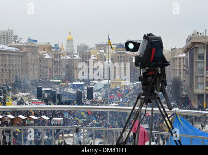 Kiew, Ukraine. 11. Dezember 2013. Kontinuierliche Massenprotest in der ukrainischen Hauptstadt. Bildnachweis: OlegMit/Alamy Live-Nachrichten Stockfoto