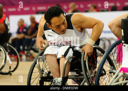 Kazuyuki Tokairin in Aktion für Japan während Tag 5 der Paralympics vom Olympischen Stadion London Paralympischen Spiele 2012 - Männer Stockfoto