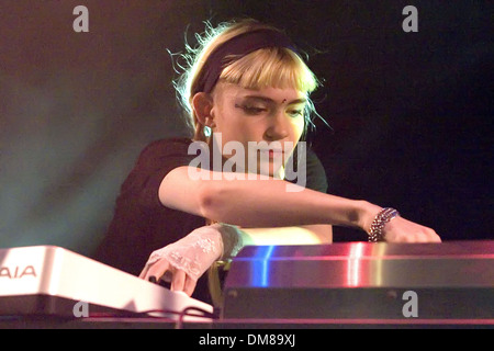 Grimes real name Claire Boucher erklingt in The Arches wo: Glasgow, Schottland, Schottland bei: 29. August 2012 Stockfoto