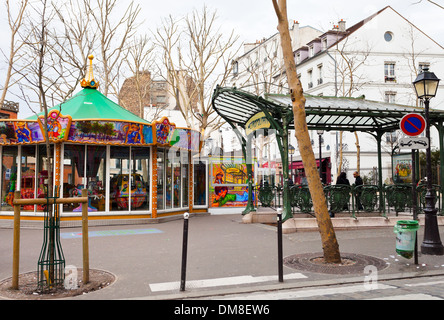 Äbtissinnen - Station Paris Metro in Montmartre Stockfoto