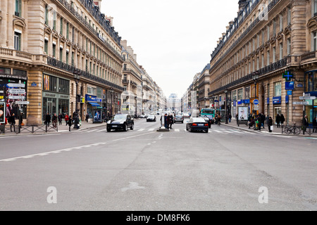 Blick auf die Avenue de l Oper in Paris Stockfoto