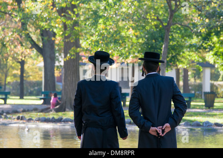 Chassidische jüdische Männer Montreal Stockfoto