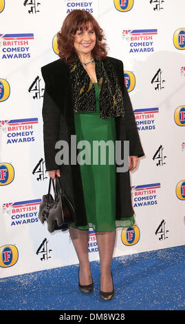 London, UK, 12. Dezember 2013 Rebecca vorne kommt bei den British Comedy Awards am Fountain Studios, Wembley, London Foto: MRP/Alamy Live News Stockfoto
