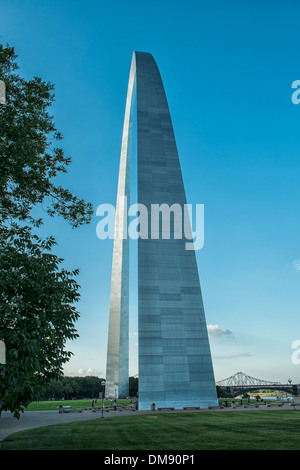 Gateway Arch in der Innenstadt von St. Louis, Missouri Stockfoto