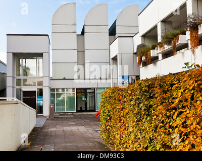 Eingang des Bauhaus-Archiv Gebäude in Berlin Stockfoto