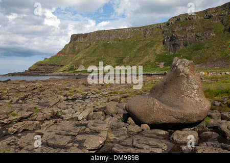 Des Riesen Schuh auf den Giant's Causeway im Co. Antrim, Irland Stockfoto