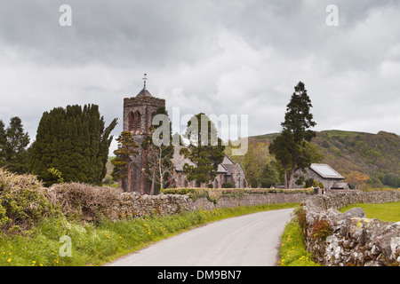 St Lukes Kirche im Dorf Lowick. Die Kirche ist im Nationalpark Lake District, England. Stockfoto