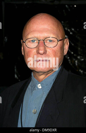 16. Dezember 2002 - Kalifornien, USA - K28069MR zurück in die Zukunft Trilogie DVD LAUNCH-PARTY. COURTHOUSE SQUARE, UNIVERSAL CITY, CA.12/16/02. MILAN RYBA / 2002.JAMES TOLKAN (Kredit-Bild: © Globe Photos/ZUMAPRESS.com) Stockfoto