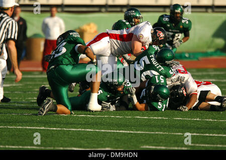 26. November 2005; Denton, TX, USA; NCAA FOOTBALL: Sunbelt Conference Champions Universität von Nordtexas vs. Arkansas State NCAA Fußball.  Trotz 180 rushing Yards von rauschenden Staatsführer fiel Patrick Cobbs North Texas, Arkansas State 24-31. Obligatorische Credit: Foto von David Bailey/ZUMA Press. (©) Copyright 2005 von David Bailey Stockfoto