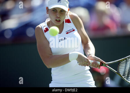 11. März 2005; Indische Brunnen, Kalifornien, USA; ELENA DOKIC bei den Pacific Life Open Tennis - WTA - 11. März 2005. Stockfoto