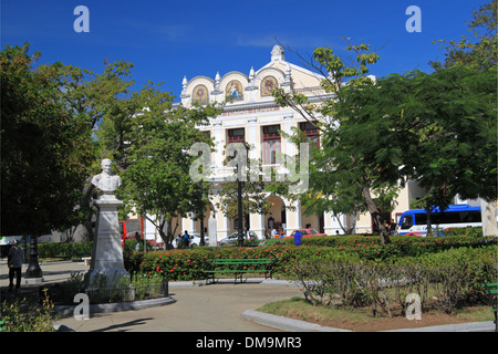 Teatro Tomás Terry von Parque José Martí, Cienfuegos, Cienfuegos Provinz, Kuba, Karibik, Mittelamerika Stockfoto