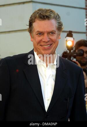 6. August 2002 - Los Angeles, Kalifornien, USA - CHRISTOPHER MCDONALD... BLUTUNTERSUCHUNGEN - WELTPREMIERE. BEI WARNER BROS STEVEN J, ROSS THEATER, BURBANK, KALIFORNIEN. 6. AUGUST 2002. NINA PROMMER / 2002 K25764NP (Kredit-Bild: © Globe Photos/ZUMAPRESS.com) Stockfoto