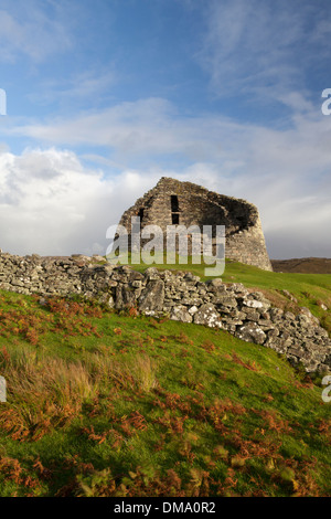 Ein Blick auf Dun Carloway Broch auf der Isle of Lewis auf den äußeren Hebriden, Schottland Stockfoto