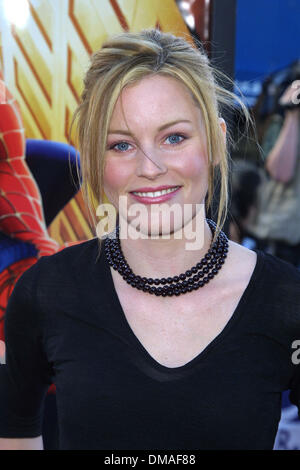 29. April 2002 - Los Angeles, Kalifornien, USA -... " SPIDER-MAN "PREMIERE. MANN VILLAGE THEATER, WESTWOOD, KALIFORNIEN. 29. APRIL 2002. NINA PROMMER / 2002 K24825NP (Kredit-Bild: © Globe Photos/ZUMAPRESS.com) Stockfoto