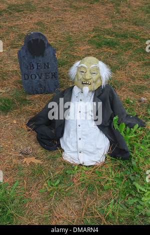 Puppen an Halloween auf Cape Cod in Massachusetts Stockfoto