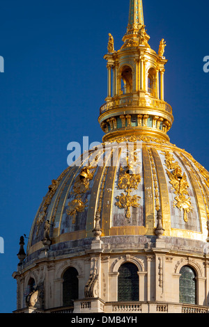 Kapelle Saint-Louis des Invalides, Grabstätte von Napoleon Bonaparte, Paris Frankreich Stockfoto