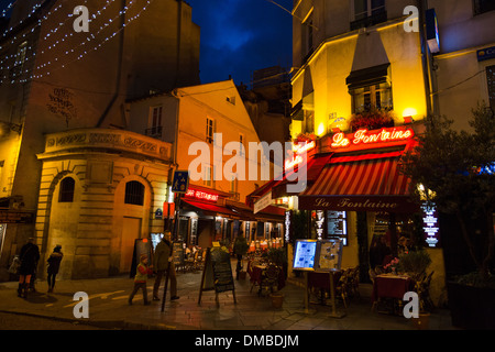 Restaurant La Fontaine De La Mouffe auf Rue Mouffetard im Quartier Latin von Paris, Frankreich Stockfoto