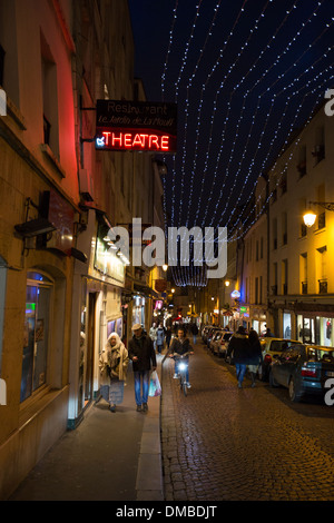 Rue Mouffetard im Quartier Latin von Paris, Frankreich Stockfoto