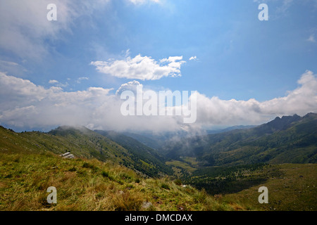 Alpental von oben betrachtet Stockfoto