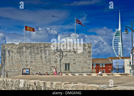 Portsmouth Round Tower besetzt ein hölzerner Turm ursprünglich die Website durch eine steinerne ersetzt Stockfoto