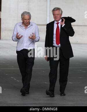 London, UK, 15. Dezember 2013. David Davis MP gesehen bei BBC Broadcasting House in London Stockfoto