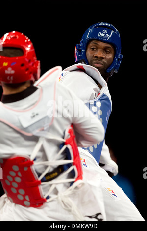 Halbfinale männlich + 80 GUILHERME FELIX (BRA)(Red) V ANTHONY MYLANN OBAME (GAB)(Blue), WTF World Taekwondo Grand Prix, Manchester UK Stockfoto