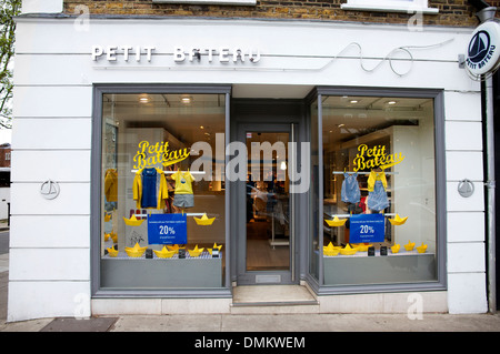 Petit Bateau Kinderkleidung speichern, Hampstead High Street, London, England, UK Stockfoto