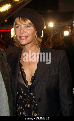 17. Dezember 2002 - Los Angeles, Kalifornien, USA - KATE CAPSHAW-... " CATCH ME IF YOU CAN "- PREMIERE-. MANN VILLAGE THEATER, WESTWOOD, KALIFORNIEN-. 16. DEZEMBER 2002-. NINA PROMMER / 2002 K28058NP (Kredit-Bild: © Globe Photos/ZUMAPRESS.com) Stockfoto