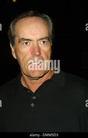 9. April 2002 - Santa Monica, Kalifornien, USA - POWERS BOOTHE... GEBRECHLICHKEIT - PREMIERE. LAEMMLE SANTA MONICA, KALIFORNIEN. 9. APRIL 2002. NINA PROMMER / 2002 K24635NP (Kredit-Bild: © Globe Photos/ZUMAPRESS.com) Stockfoto