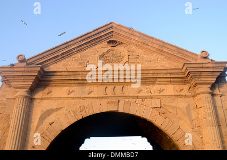 Porte de la Marine, die Sea Gate Verknüpfung der Skala du Port zur Medina in Essaouira Marokko Stockfoto