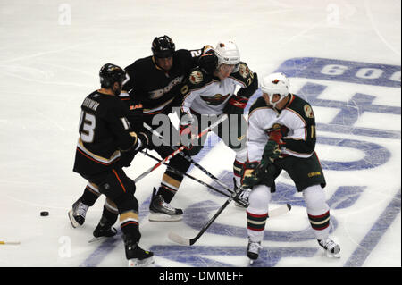 14. Oktober 2009 - Anaheim, Kalifornien, USA - die Anaheim Ducks schlagen Minnesota Wild 3 zu 2 im Honda Center in Anaheim. (Kredit-Bild: © Scott Mitchell/ZUMA Press) Stockfoto