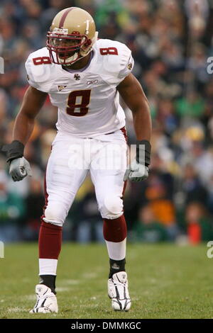 24. Oktober 2009: Boston College Sicherheit Marcellus Bowman (8) während der Spielaktion.  Boston College der Atlantic Coast Conference, an Notre Dame, unabhängig, Notre Dame Stadium in South Bend, Indiana.  Notre Dame gewann das Spiel mit 20-16..Mandatory Credit: Scott W. Grau / Southcreek Global (Credit-Bild: © Southcreek Global/ZUMApress.com) Stockfoto