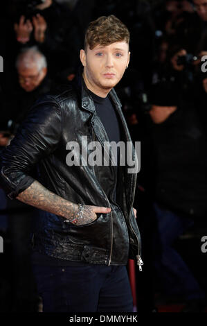 Cannes, Frankreich. 18. Dezember 2013. James Arthur kommt für die NRJ Music Awards in Cannes. Bildnachweis: Dpa picture Alliance/Alamy Live News Stockfoto