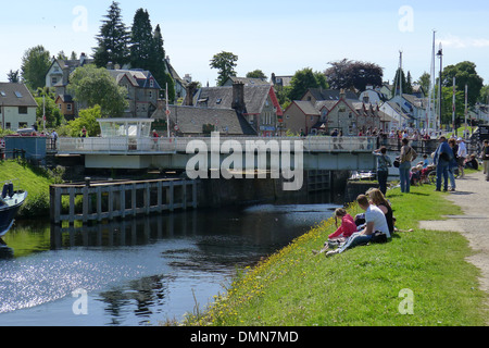 Caledonian Canal Schottland Fort Augustus Sperre Yachten Stockfoto