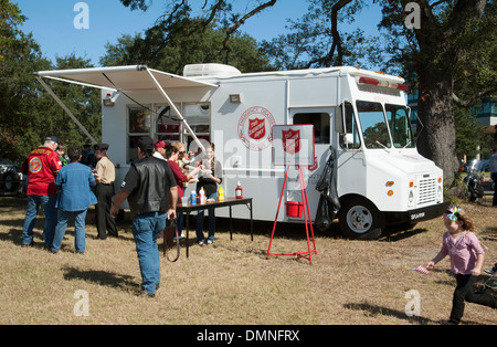 Salvation Army Emergency Disaster Services LKW Speisen am Veterans Day Pensacola Florida USA Stockfoto