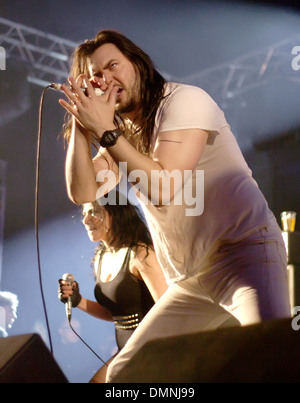 Andrew WK die live am Tag 2 der Hevy Festival 2012 im Port Lympne Animal Park Hythe Kent - 04.08.12 Stockfoto