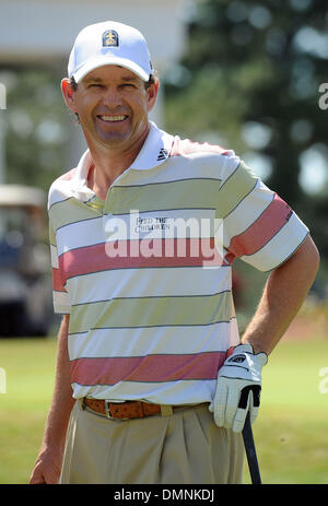 Sep 14, 2009 - Wilmington, North Carolina; USA - Golf Professional LEE JANZEN, die ist ein zwei Mal, dass das 3. jährliche Coastal christlichen High School Golf-Turnier US Open Champion beteiligt, die stattfand im Cape Fear Country Club befindet sich in Wilmington.  Copyright 2009 Jason Moore. (Kredit-Bild: © Jason Moore/ZUMA Press) Stockfoto