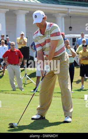 Sep 14, 2009 - Wilmington, North Carolina; USA - Golf Professional LEE JANZEN, die ist ein zwei Mal, dass das 3. jährliche Coastal christlichen High School Golf-Turnier US Open Champion beteiligt, die stattfand im Cape Fear Country Club befindet sich in Wilmington.  Copyright 2009 Jason Moore. (Kredit-Bild: © Jason Moore/ZUMA Press) Stockfoto