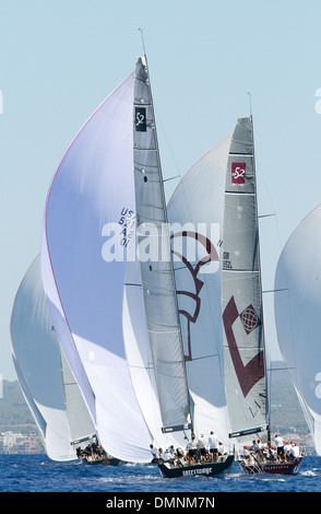 Yacht gesehen Segeln während th Schlussetappe der Copa del Rey Regatta in Palma de Mallorca, Spanien Stockfoto