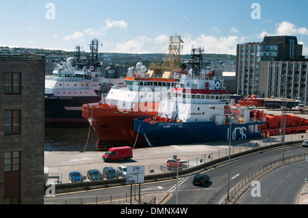 Dockside Hafen Aberdeen Transport Öl Stockfoto