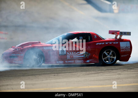 21. August 2009 - Sonoma, Kalifornien, USA - 21. August 2009: Tanaka Rennfahrer Alex Pfeiffer von Honolulu, HI # 88 Chevrolet Corvette auf dem Formula Drift-Event '' gesperrt und geladen '', Infineon Raceway, Sonoma, CA Â © Matt Cohen / Southcreek Global 2009 (Credit-Bild: © Matt Cohen/Southcreek Global/ZUMApress.com) Stockfoto