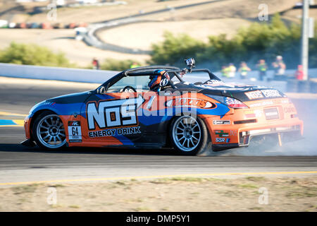 21. August 2009 - Sonoma, Kalifornien, USA - 21. August 2009: Nein/Maxxis/Genius Fahrer Chris Forsberg von Doylestown, Pa # 64 Nissan 350Z auf dem Formula Drift-Event '' gesperrt und geladen '', Infineon Raceway, Sonoma, CA Â © Matt Cohen / Southcreek Global 2009 (Credit-Bild: © Matt Cohen/Southcreek Global/ZUMApress.com) Stockfoto