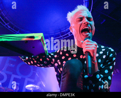 Tyler Glenn von Neon Trees erklingt in Nylon Sommer-Musik-Tour an Revolution Live Ft Lauderdale Florida - 10.08.12 Stockfoto