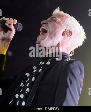 Tyler Glenn von Neon Trees erklingt in Nylon Sommer-Musik-Tour an Revolution Live Ft Lauderdale Florida - 10.08.12 Stockfoto
