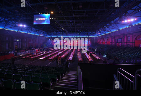 London, UK. 16. Dezember 2013. Allgemeine Ansicht der Arena während der Ladbrokes World Darts Championships von Alexandra Palace. Bildnachweis: Aktion Plus Sport/Alamy Live-Nachrichten Stockfoto