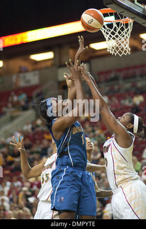 25. August 2009 - Seattle, Washington, USA - 25. August 2009: Crystal Langhorne (1) während der Seattle Storm 78 68 Sieg über die Washington Mystiker in der Key Arena in Seattle Washington. (Kredit-Bild: © Andrew Fredrickson/Southcreek Global/ZUMApress.com) Stockfoto